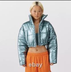 Urban Outfitters Taryn Metallic Cropped Puffer Jacket Size Large